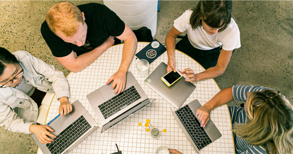 Avoid Downtime with IT Support Service Partnership